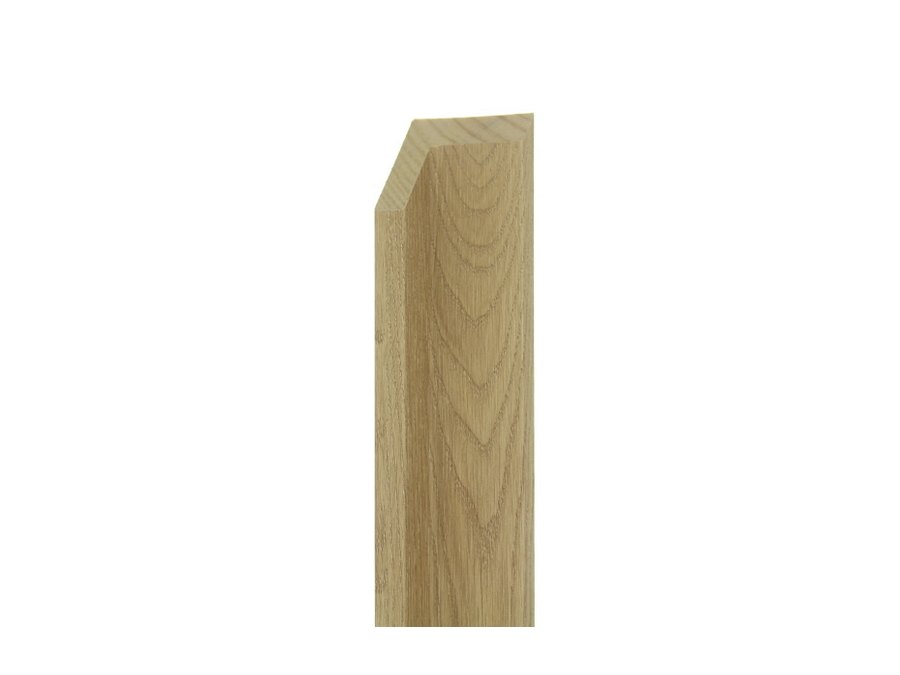 Oak floating frame moulding, angled view
